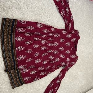 Burgundy long bell sleeve dress. Size L.
